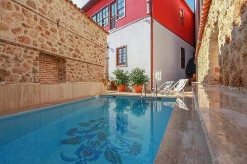 Вилла (Вилла с 8 спальнями и собственным бассейном для 16 человек) отеля Alp Paşa Hotel, Анталия