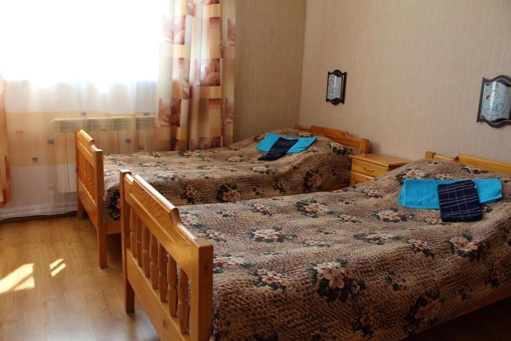 Апартаменты (Апартаменты с 2 спальнями) гостевого дома На Лесной, Мышкин