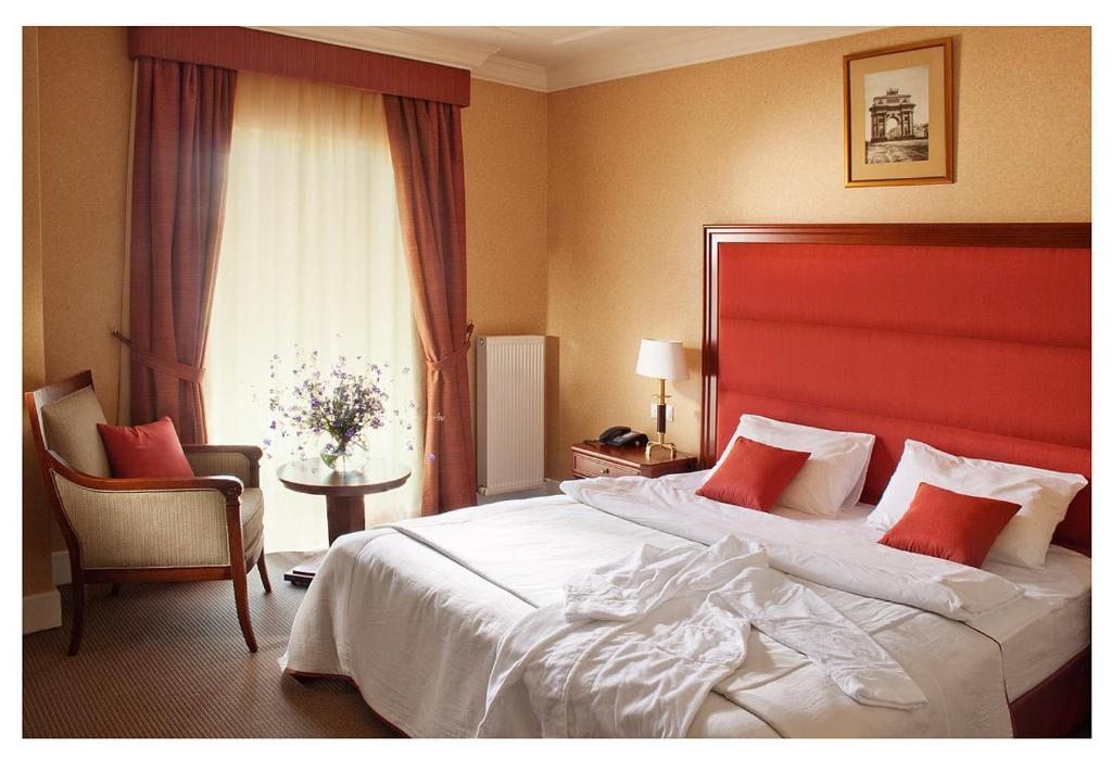 Двухместный (Стандартный двухместный номер с 1 кроватью или 2 отдельными кроватями) отеля Баташев, Выкса