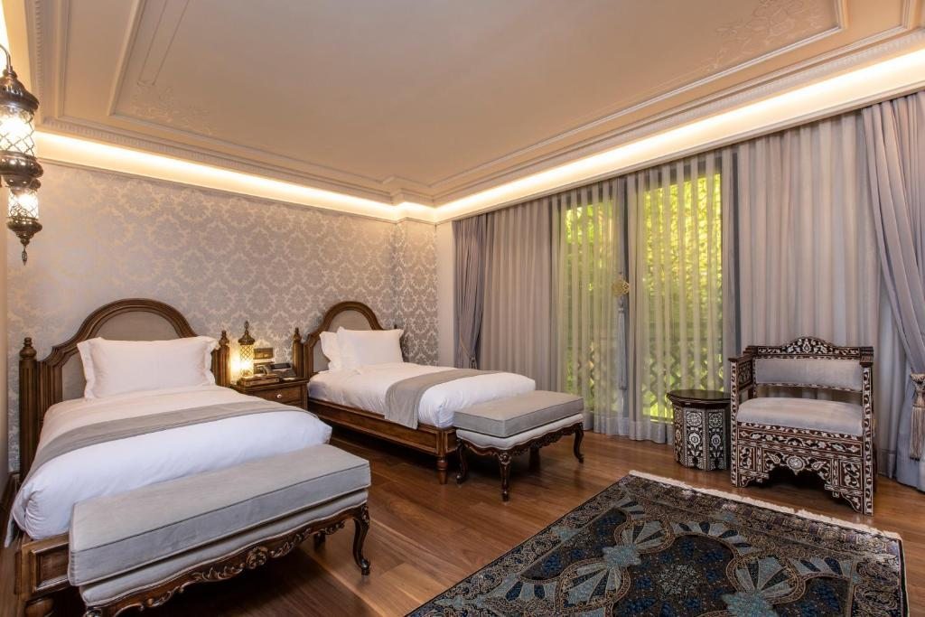 Двухместный (Двухместный номер Делюкс с 2 отдельными кроватями и видом на вертикальный сад) отеля Ajwa Sultanahmet, Стамбул