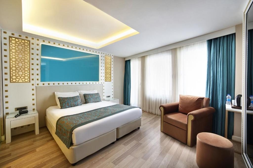 Двухместный (Улучшенный двухместный номер с 1 кроватью или 2 отдельными кроватями - Бесплатный доступ в спа-центр) отеля Great Fortune, Стамбул