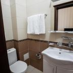 Ванная комната в отеле Автокемпинг, Саратов