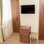 Трёхместный и более (Трехместный Стандарт), Отель Можжевеловый парк