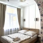 Уютный номер в светлых тонах.