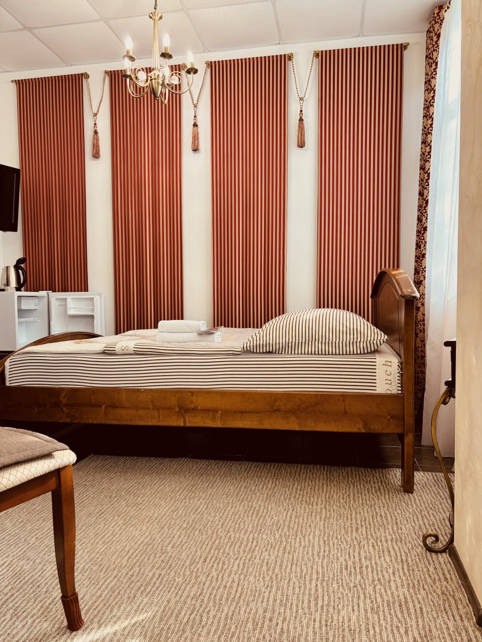 Номер Делюкс