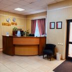 Стойка администратора работает 24 часа