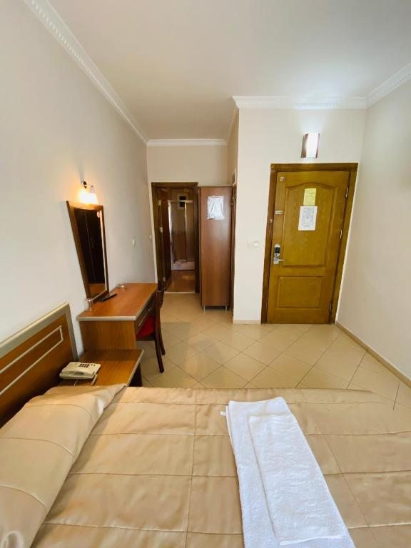 Двухместный (Двухместный номер с 2 отдельными кроватями) отеля Lemon Hotel, Анталия