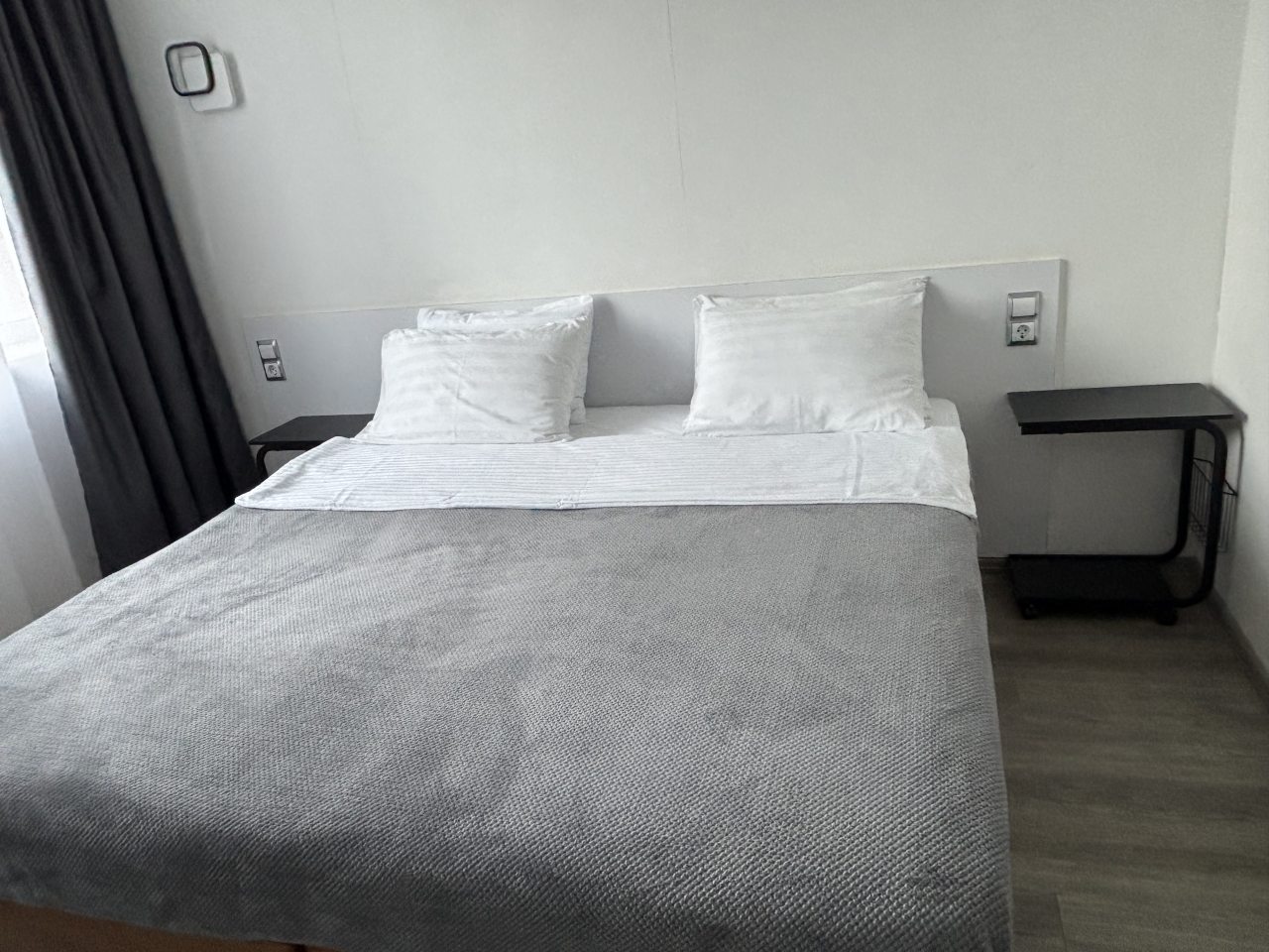 Двухместный (Cтандарт( 1 двуспальная кровать)), Гостиница Исток