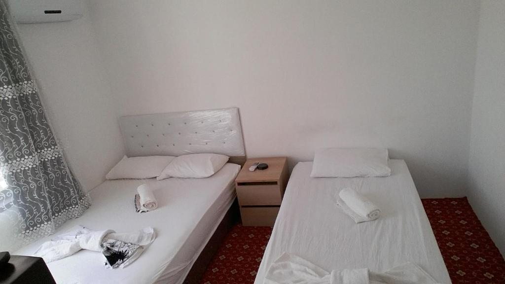 Двухместный (Двухместный номер с 1 кроватью и собственной ванной комнатой) отеля Aydın Otel Pansiyon, Анталия