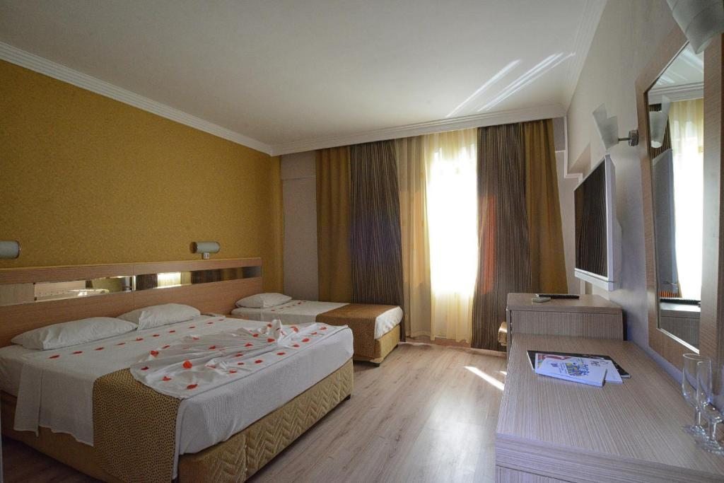 Двухместный (Стандартный двухместный номер с 1 кроватью) отеля Golden Ring Hotel, Анталия