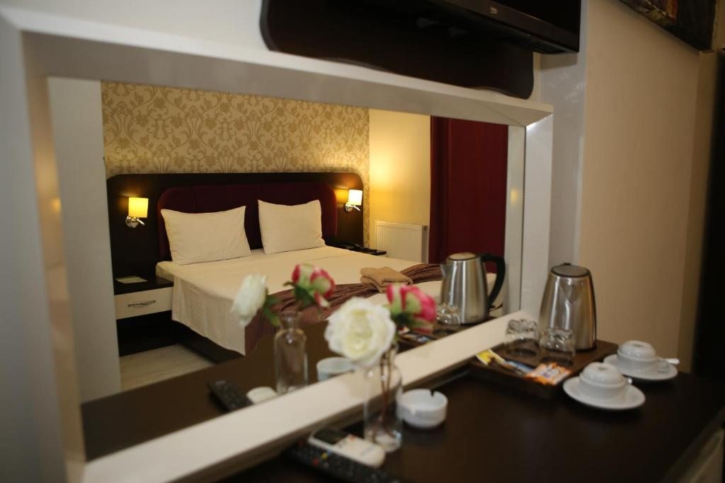 Двухместный (Двухместный номер Делюкс с 1 кроватью) отеля Niconya Port Suite&Hotel, Стамбул
