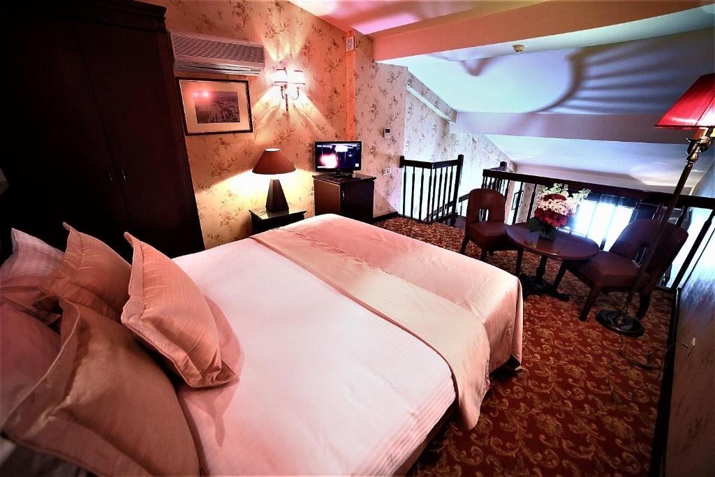 Сьюит (Двухуровневый люкс) отеля Rose by Molton Hotels, Стамбул