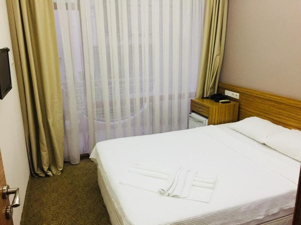 Двухместный (Стандартный двухместный номер с 1 кроватью или 2 отдельными кроватями) отеля Lara Kapris Hotel, Анталия