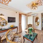 Сьюит (Представительский люкс с мини-кухней), Отель The Byzantium Suites