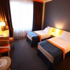 Номер с двумя кроватями в гостинице Аэроотель Краснодар
