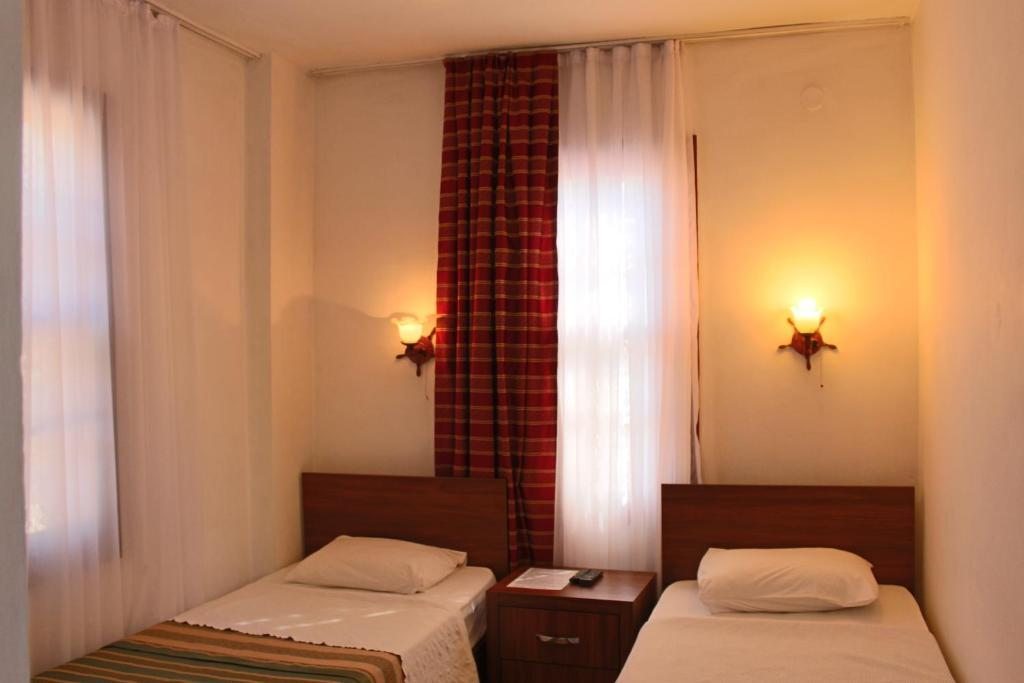 Двухместный (Двухместный номер с 1 кроватью или 2 отдельными кроватями) отеля Sabah Pension, Анталия