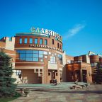 Автостоянка / Парковка, Отель Славянский