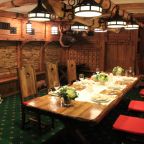 Бар / Ресторан, Отель Славянский