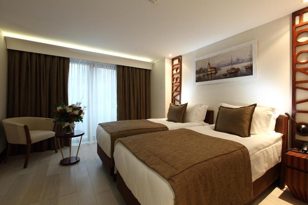 Двухместный (Улучшенный двухместный номер с 1 кроватью или 2 отдельными кроватями) отеля Victory Hotel & Spa Istanbul, Стамбул