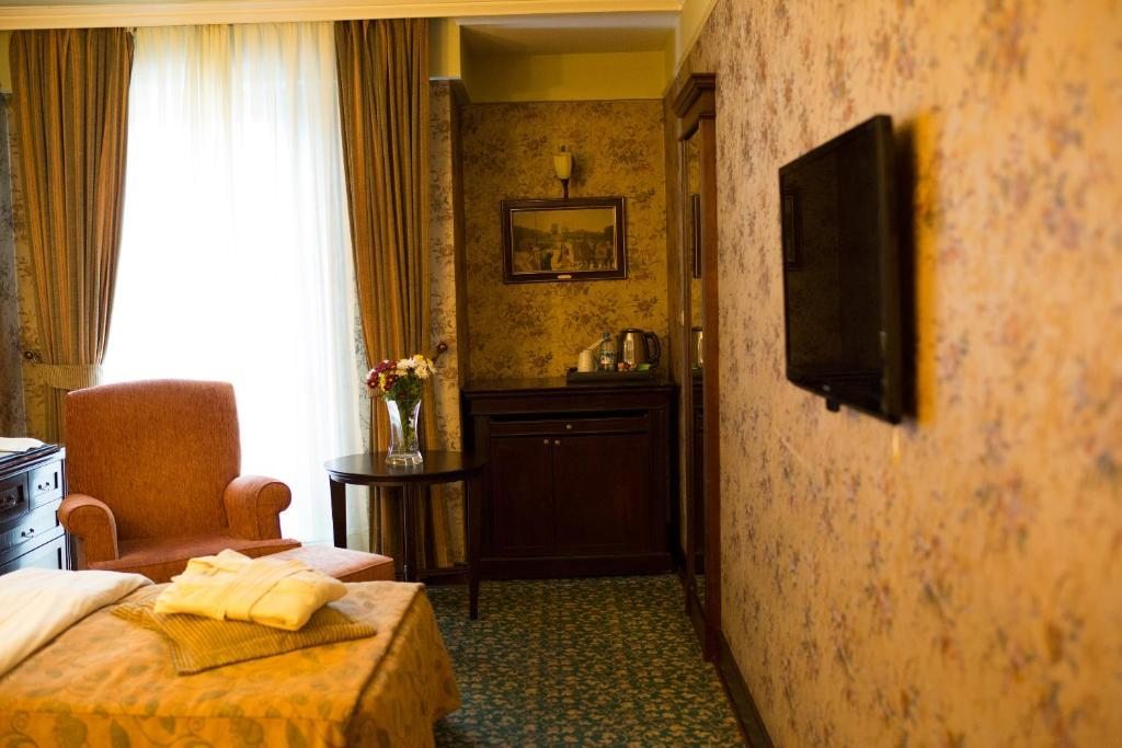Двухместный (Двухместный номер Делюкс с 2 отдельными кроватями и видом на парк) отеля Germir Palas, Стамбул