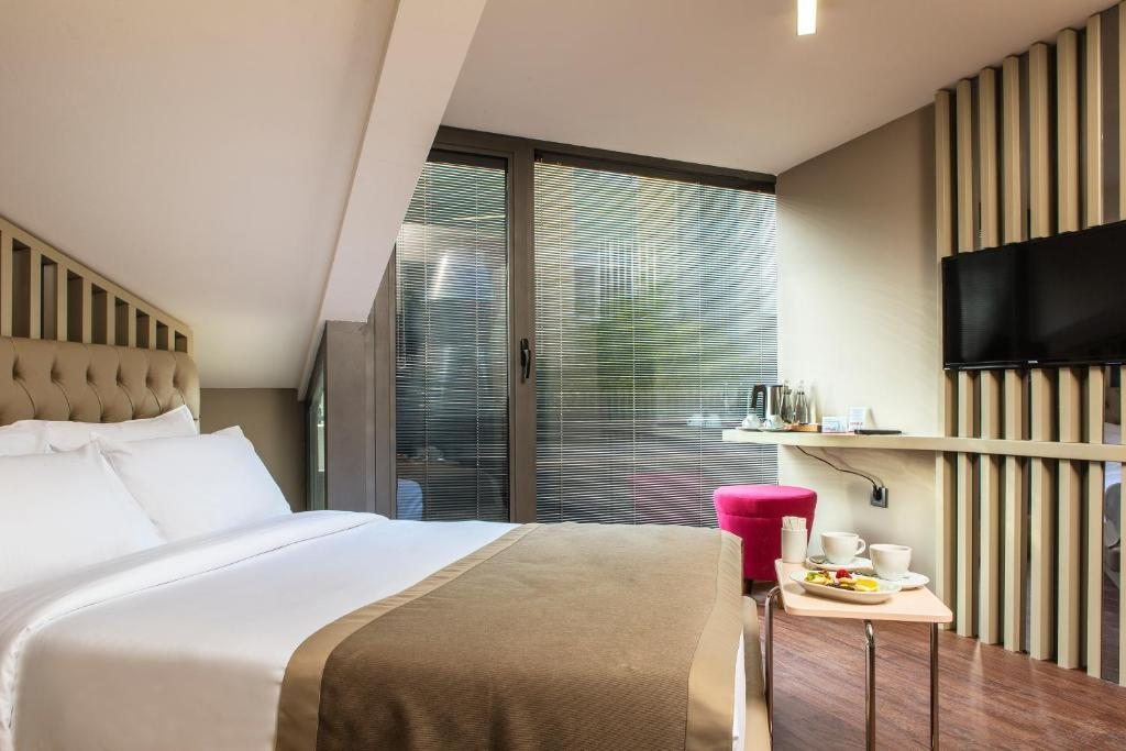 City suites. Отель the Zanadu Istanbul 3. Summer Suites фото. Baymari Suites City Life.