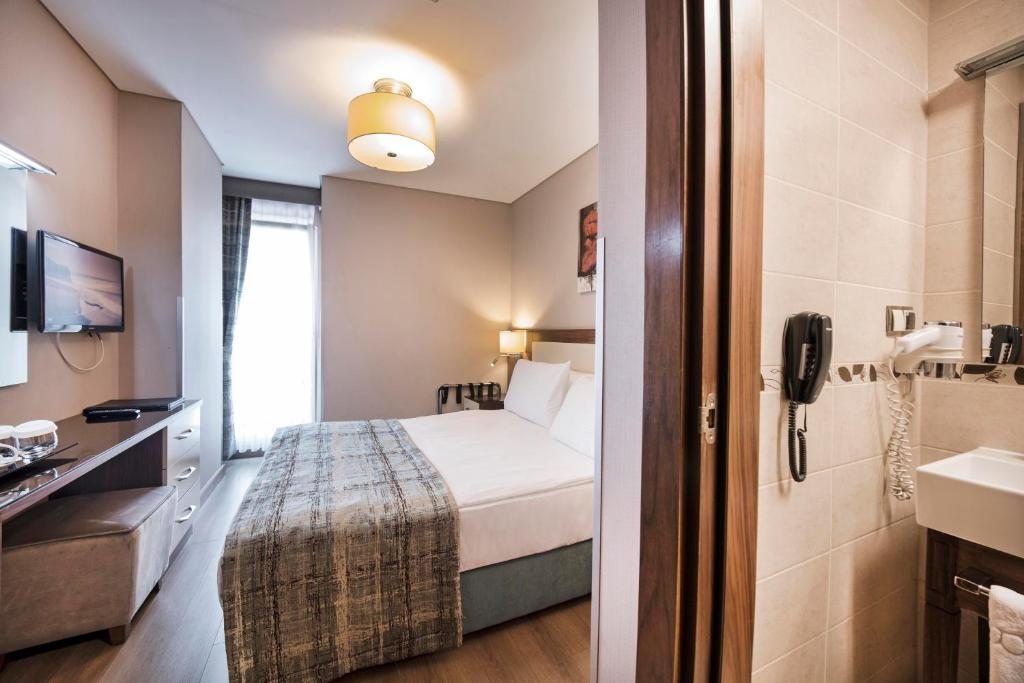 Двухместный (Стандартный двухместный номер с 1 кроватью или 2 отдельными кроватями) отеля The Meretto, Стамбул