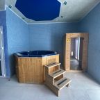 Сауна за дополнительную плату, Отель Ренессанс