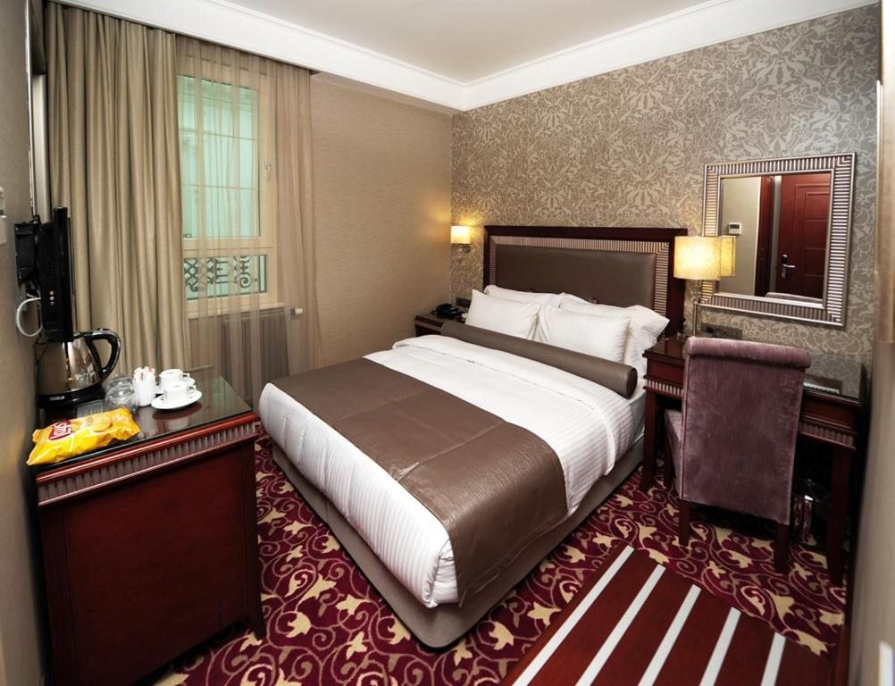Двухместный (Стандартный двухместный номер с 1 кроватью или 2 отдельными кроватями) отеля Emporium, Стамбул