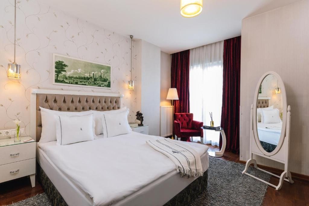 Двухместный (Стандартный двухместный номер с 1 кроватью) отеля Amira, Стамбул
