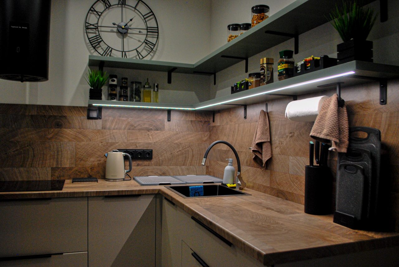 Шестиместный (Женский номер ВЕРХ), Гостиница Михалыч