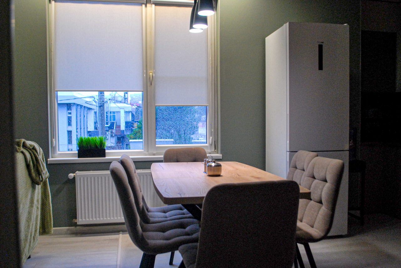 Восьмиместный (Мужской номер НИЗ), Гостиница Михалыч