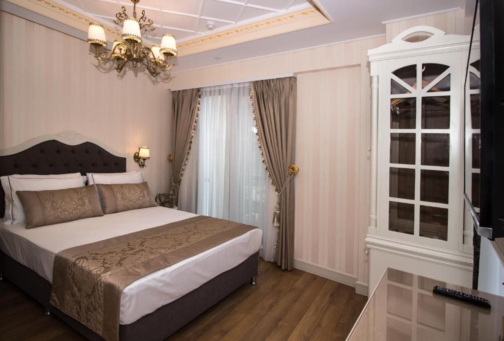 Двухместный (Двухместный номер Делюкс с 1 кроватью) отеля Istanbul Town, Стамбул
