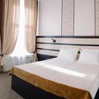Двухместный (Улучшенный двухместный номер с 1 кроватью или 2 отдельными кроватями), Апарт-отель Иоланта