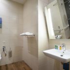 Ванная комната в номере для людей с ограниченными возможностями