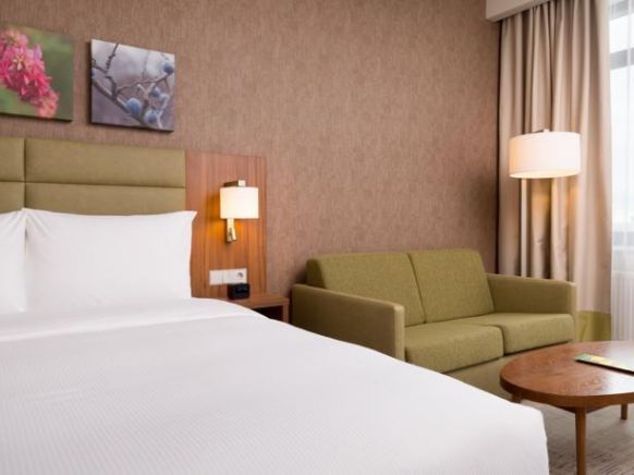 Фотография номера гостиницы Хилтон Гарден Инн Оренбург