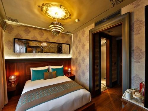 Двухместный (Двухместный номер эконом-класса с 1 кроватью — Кредитная карта не требуется) отеля Sanat Pera, Стамбул