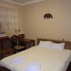 Двуспальная кровать