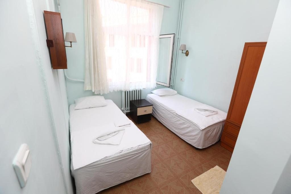Двухместный (Двухместный номер «Комфорт» с 2 отдельными кроватями) отеля Yeni, Стамбул