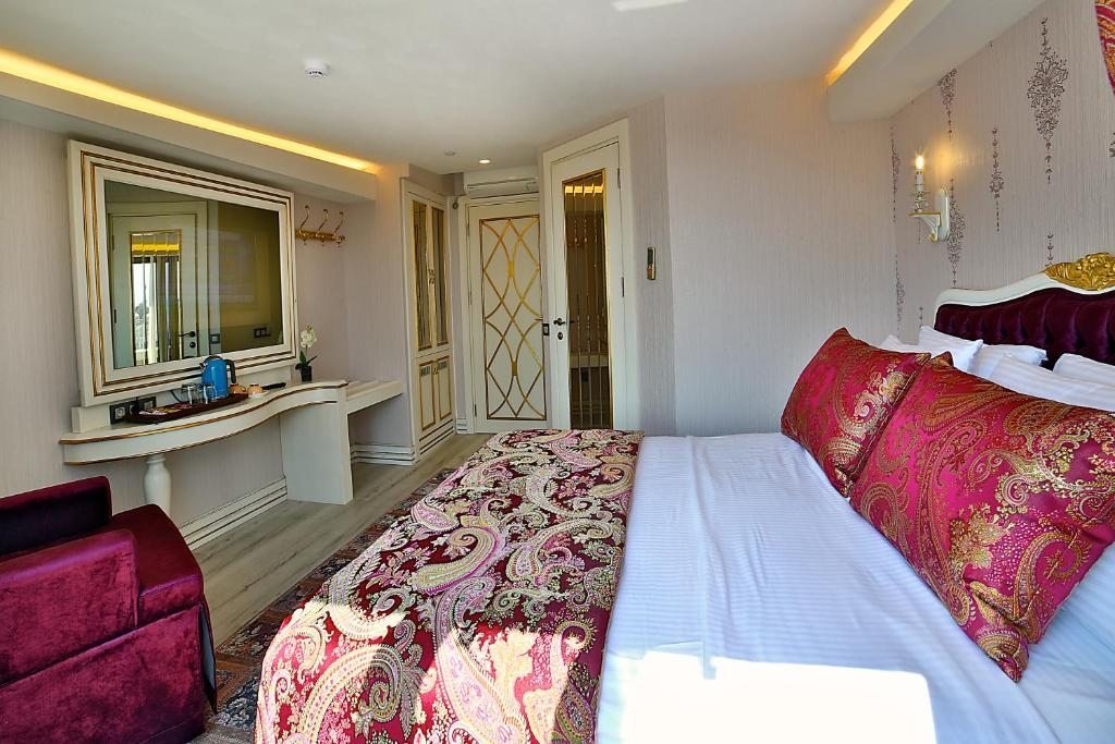 Двухместный (Двухместный номер «Премиум» с 1 кроватью и видом на море) отеля Anthemis Hotel, Стамбул