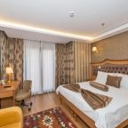 Сьюит (2 смежных двухместных номера), Aprilis Gold Hotel