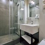 Трехместный (Семейный), Отель Кристалл