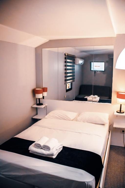 Двухместный (Стандартный двухместный номер с 1 кроватью) отеля Arkem Hotel 2, Стамбул