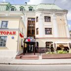 Главный вход
