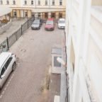 Парковка, Гостиница На Казачьем