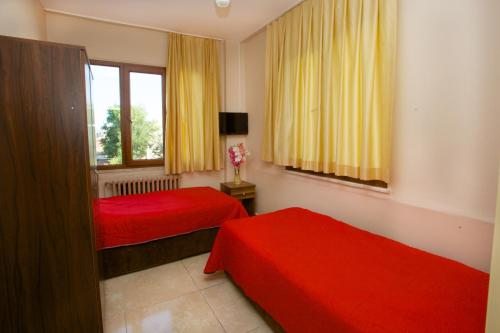 Номер (Односпальная кровать в общем номере) апарт-отеля Birlik Apart Hotel, Стамбул