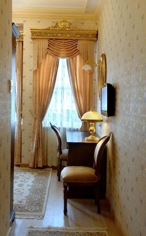 Двухместный (Двухместный номер Делюкс с 1 кроватью) отеля Darussaade Istanbul Hotel, Стамбул