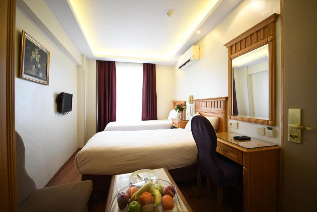 Двухместный (Двухместный номер с 2 отдельными кроватями) отеля Express Star Hotel Taksim, Стамбул