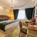 Двухместный (Улучшенный двухместный номер с 1 кроватью), Отель Andalouse Suite Hotel