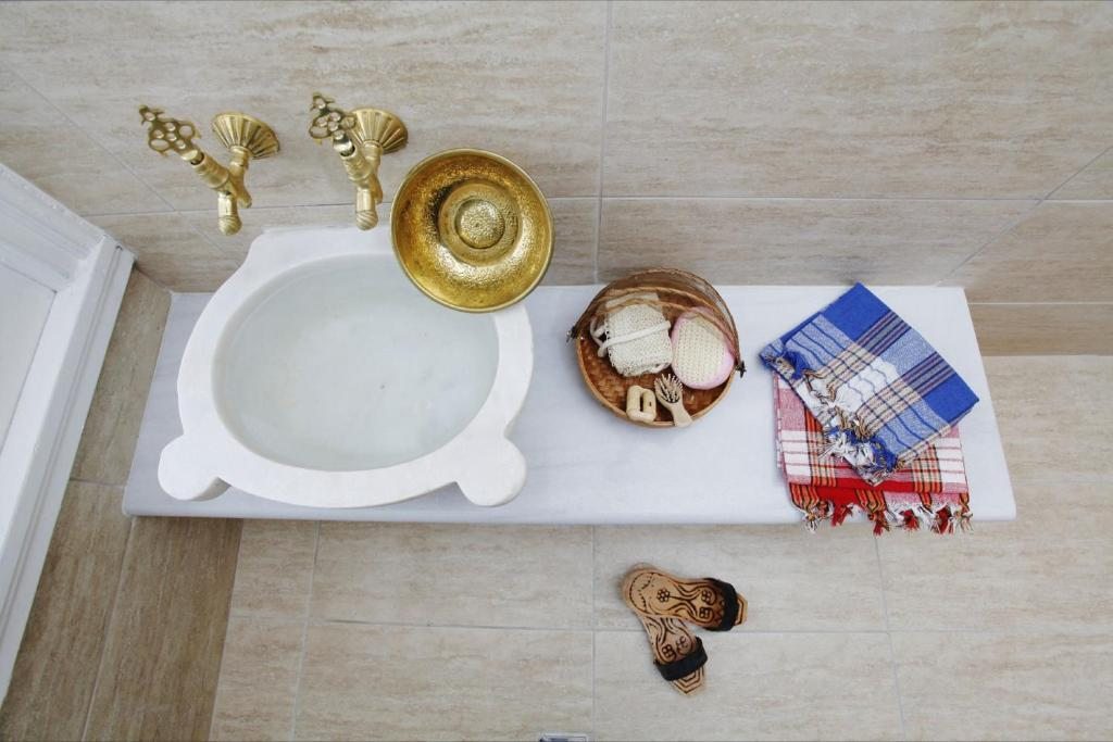 Сьюит (Семейный номер), HHK Hotel