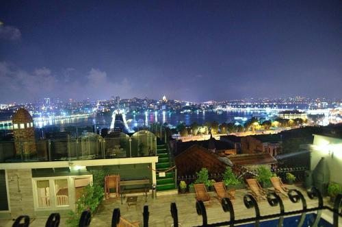 Двухместный (Президентский люкс), HHK Hotel